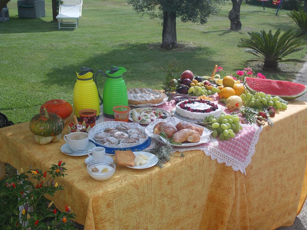 Pensjonat Jamm Ja Paestum Zewnętrze zdjęcie